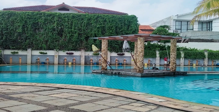 Kolam Renang Bali View